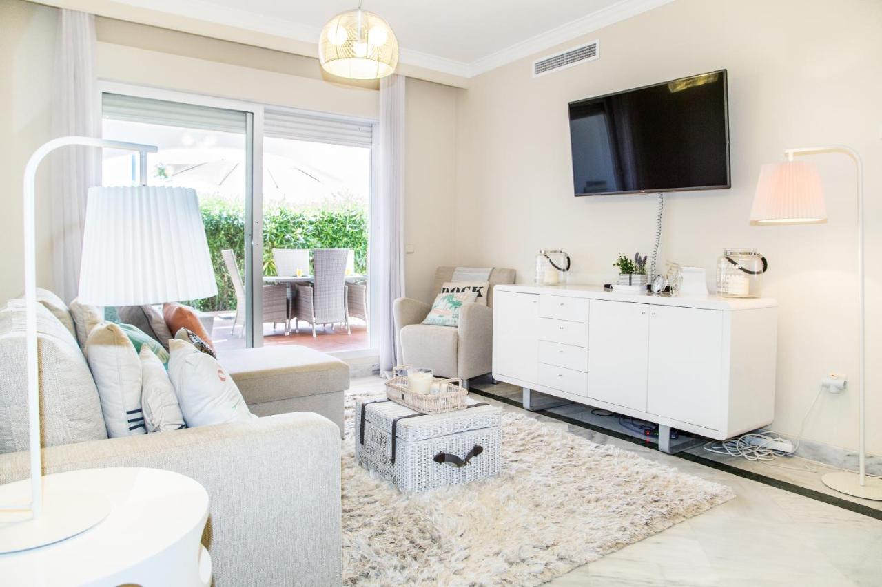 Beautiful Ground Floor Dama De Noche - Rdr111 Apartemen *